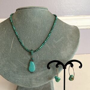 Vintage southwest silver tone and turquoise necklace and hoop earrings set